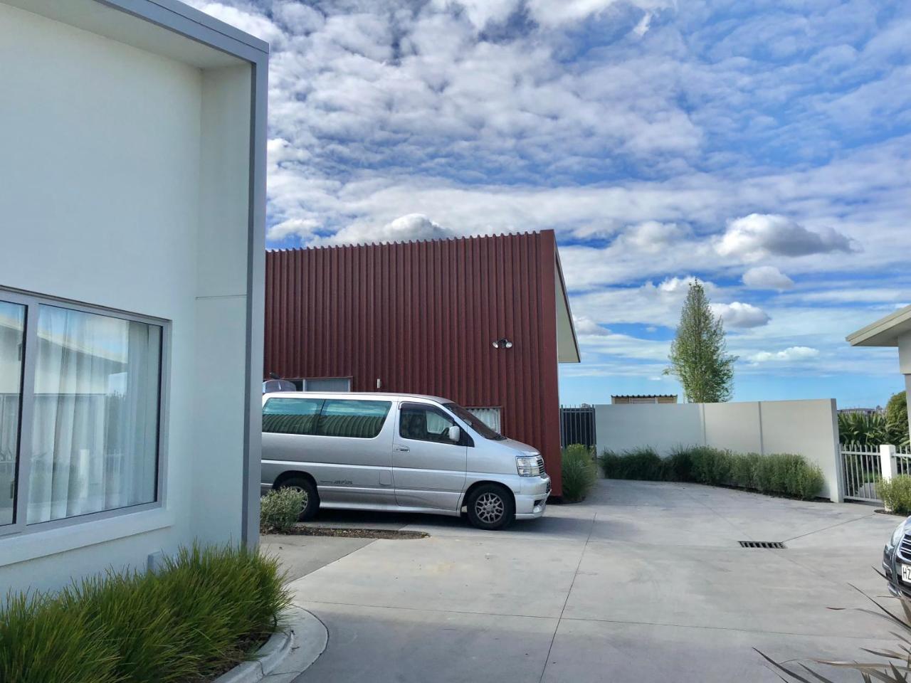 Lovely, Sunny, Home Sweet Home Christchurch Eksteriør billede